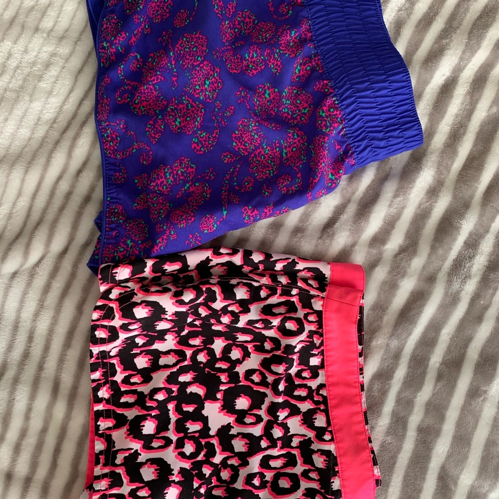 Shorts - Picture 2 of 4
